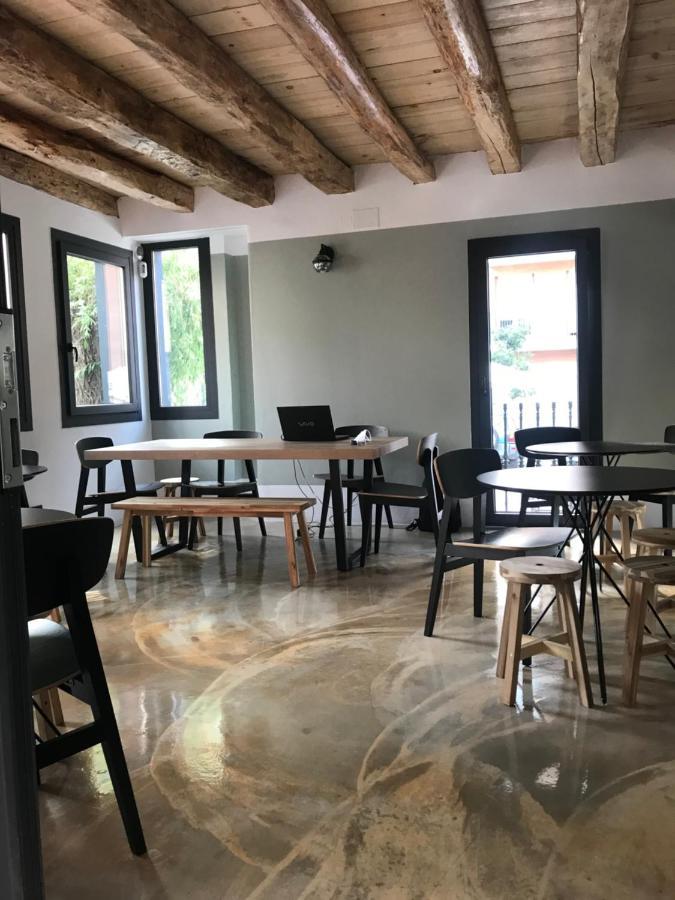 Albergue De Pas El Pont de Suert Kültér fotó