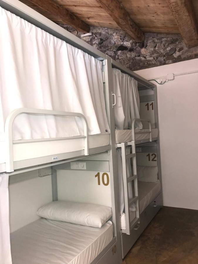 Albergue De Pas El Pont de Suert Kültér fotó